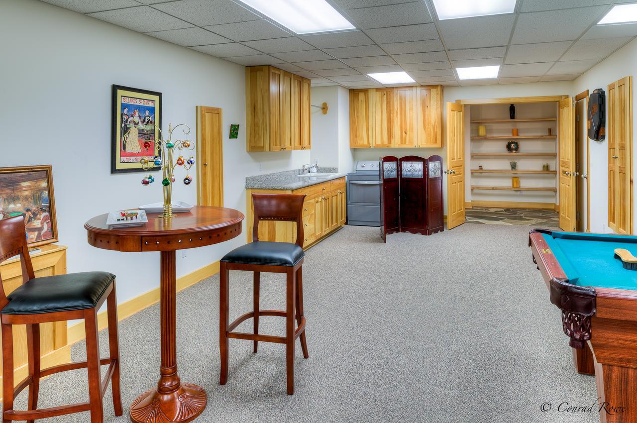 The Lodge At Trout Creek Bed And Breakfast エクステリア 写真