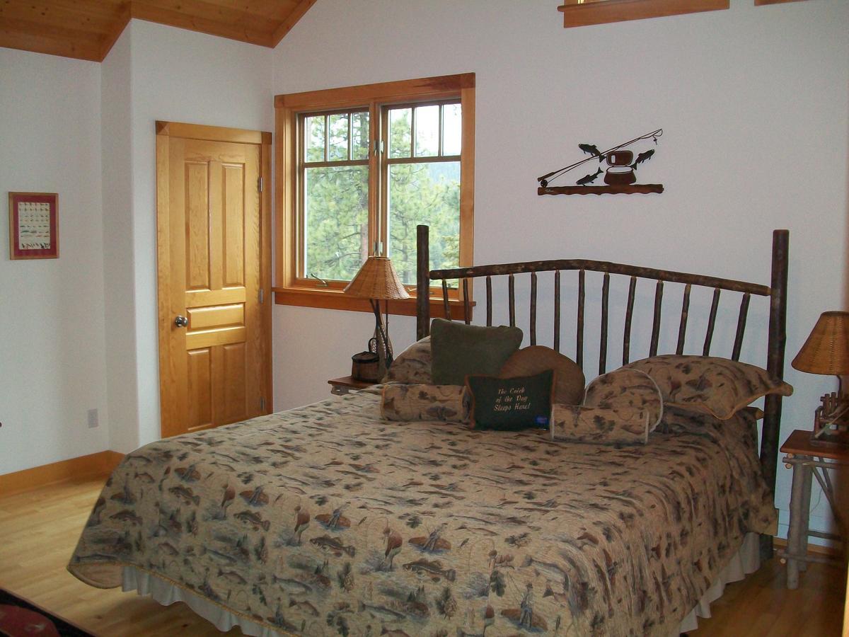 The Lodge At Trout Creek Bed And Breakfast エクステリア 写真