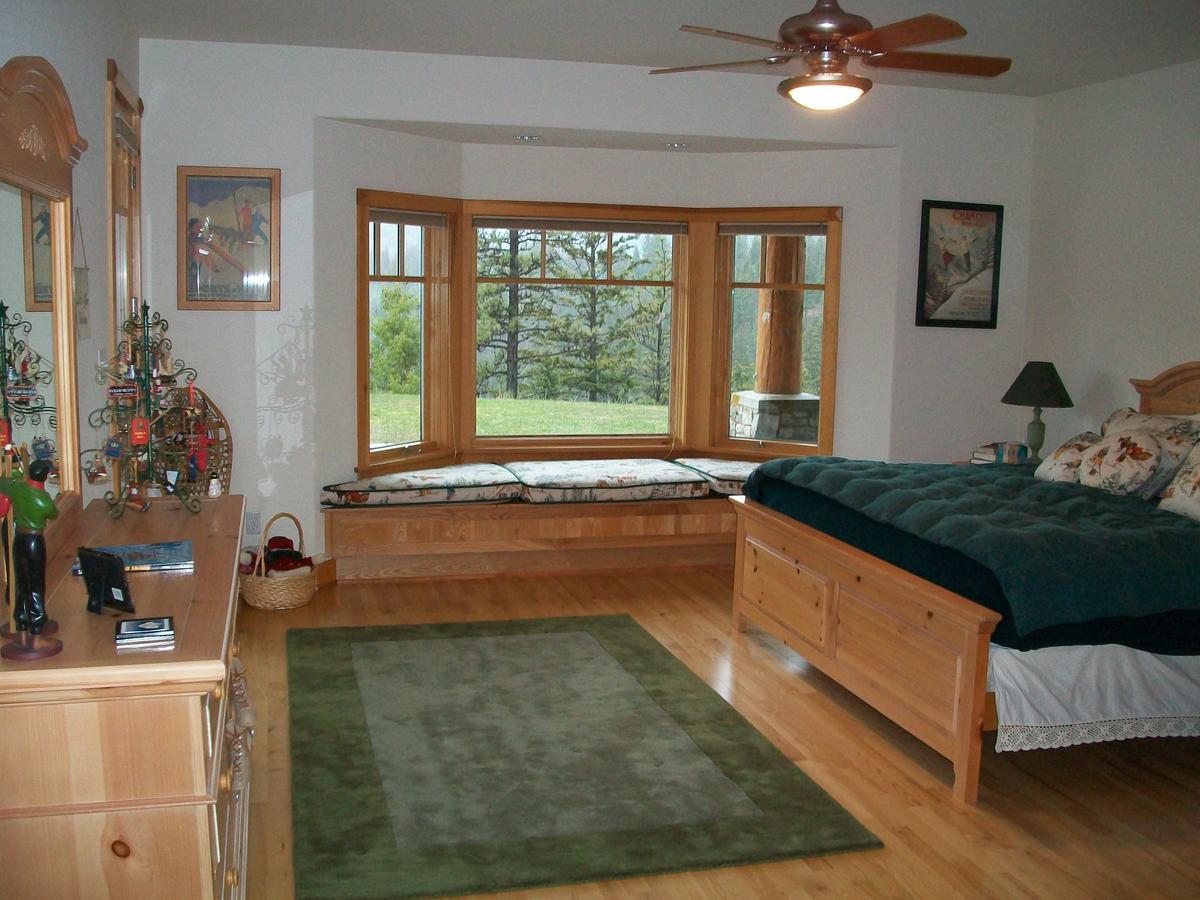 The Lodge At Trout Creek Bed And Breakfast エクステリア 写真